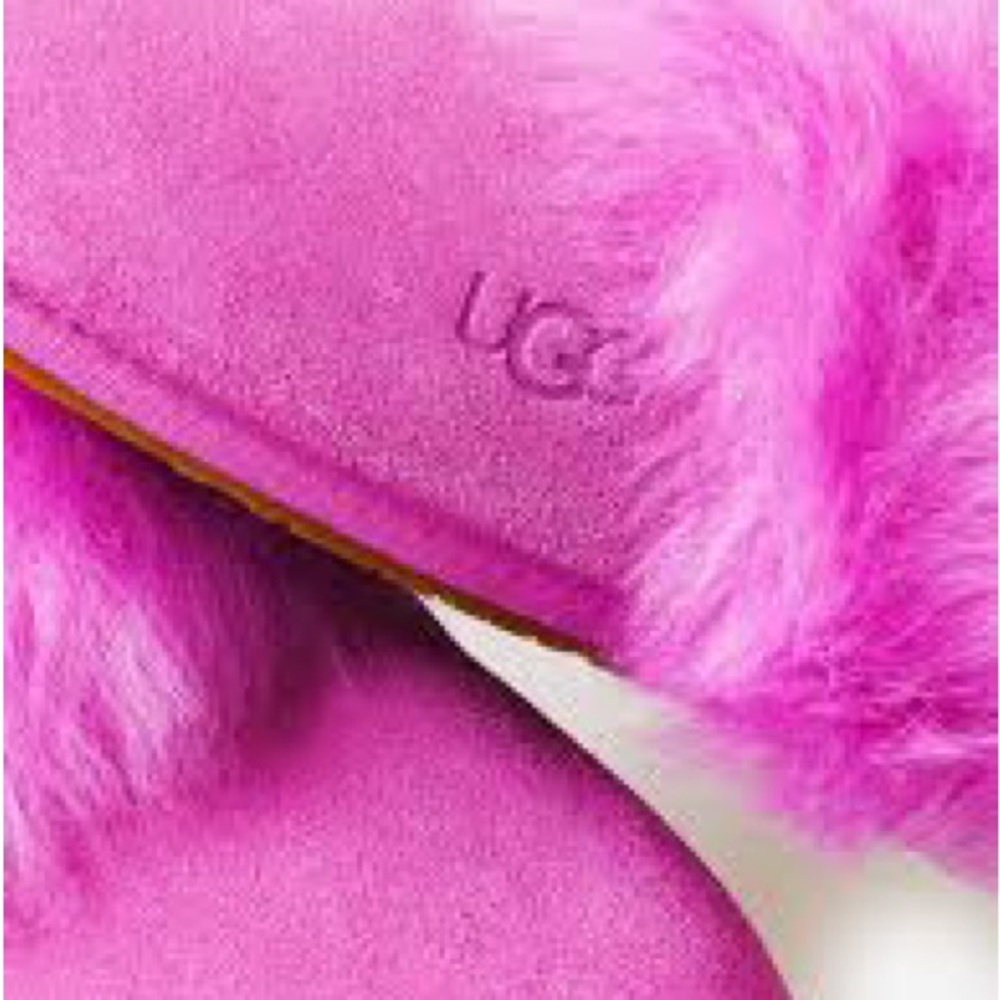 UGG scuff sis Vibrant Pink Fluffy Slippers size 11